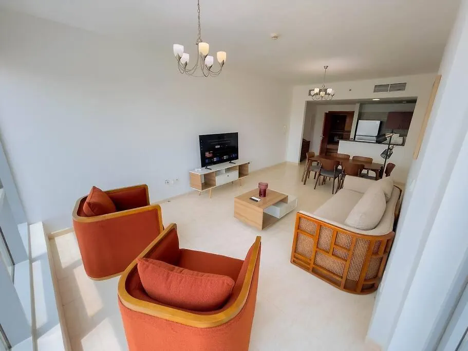 Apartment Luxury Holiday Home Just Minutes From Dubai'S Global Village Your Perfect Getaway!