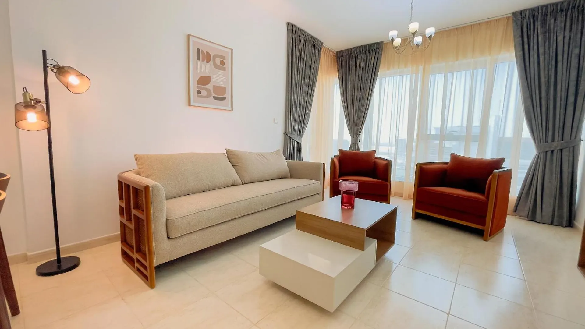 Apartment Luxury Holiday Home Just Minutes From Dubai'S Global Village Your Perfect Getaway!